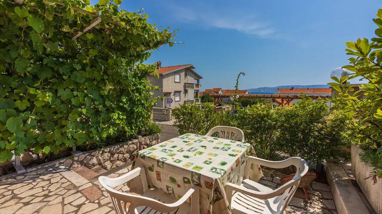 Ganze Ferienwohnung, Ferienwohnung für 3 Personen (25 m²) in Novi Vinodolski in Povile, Primorje-Gorski Kotar