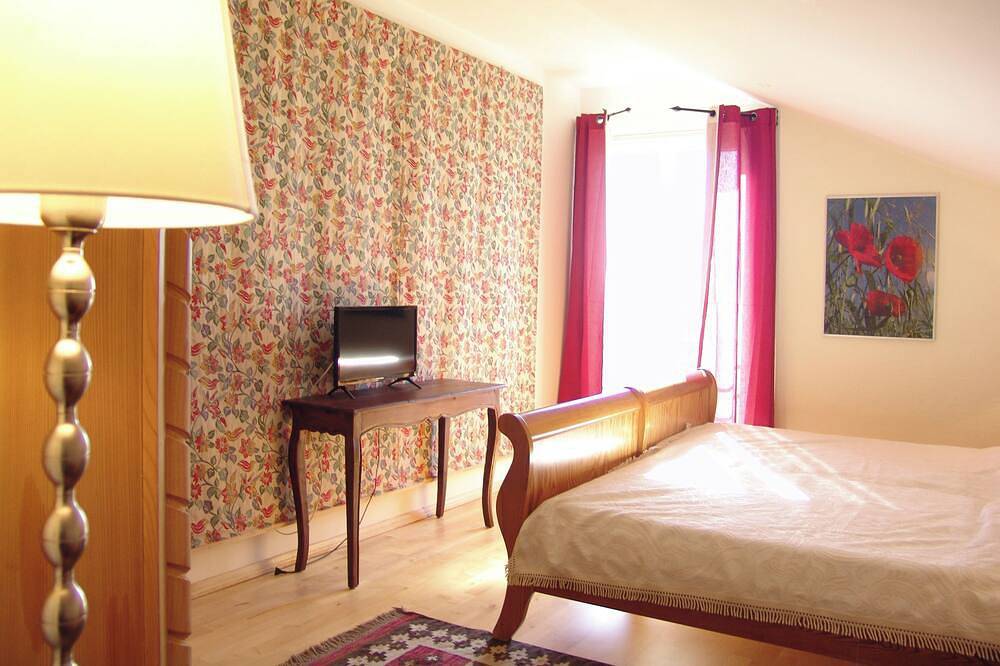 Ganze Wohnung, Ferienwohnung mit 4 Bädern und Panoramablick mitten in der Natur in Oberuckersee, Uckermark