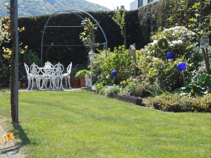 Ferienwohnung für 3 Personen, mit Terrasse und Garten sowie Ausblick in Ellenz-Poltersdorf - 2