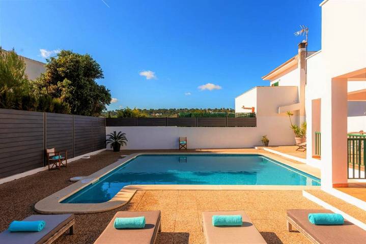 Location de vacances pour 6 personnes, avec piscine et terrasse dans Na Macaret - 2