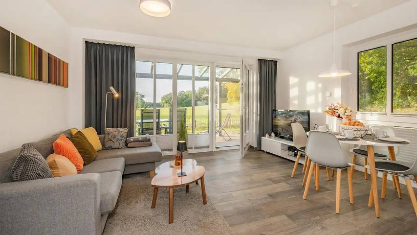 Ferienhaus für 4 Personen, mit Balkon und Sauna sowie Garten in Korswandt