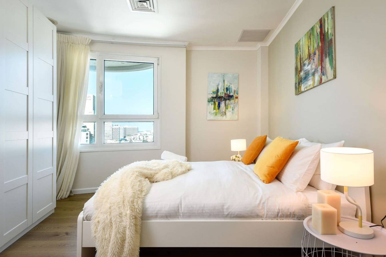 Appartement entier, Spacious 1Br w Panoramic Sea View by Sea N' Rent in Tel Aviv, District de Tel Aviv