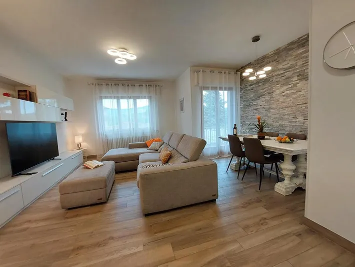 Casa de vacaciones para 6 personas, con vistas y jardín, Se admiten mascotas - 1