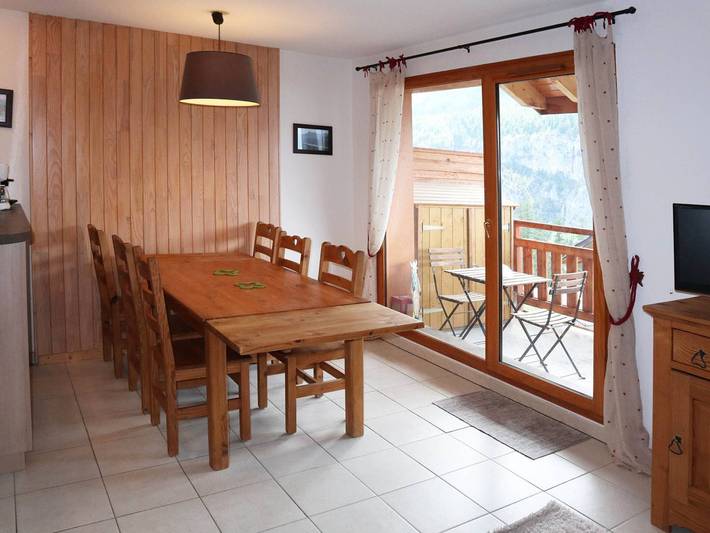 Appartement entier, Duplex 7 pers avec piscine, balcon, et box à skis - Les Orres 1800 in Les Orres, Parc national des Écrins