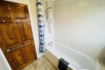 Chalet for 4 People in Sandown, Isle of Wight, Photo 4