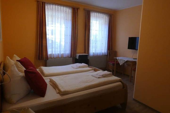 Ganze Wohnung, Komfortables Appartement (50 qm) mit 2 Schlafzimmern in Mostviertel