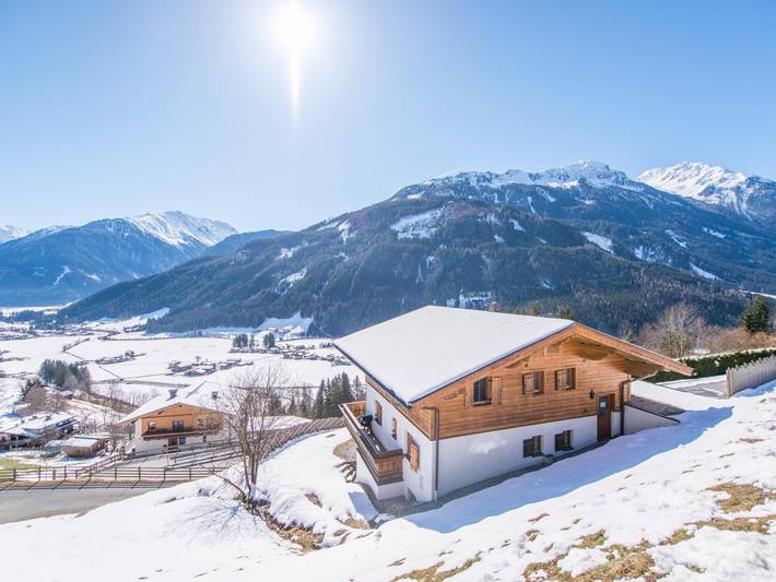 Chalet für 10 Personen, mit Balkon und Terrasse sowie Garten und Sauna in Wald im Pinzgau