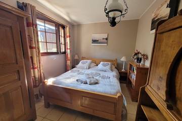 Maison De Vacances pour 16 Personnes dans Menthon-Saint-Bernard, Région d'Annecy, Photo 1