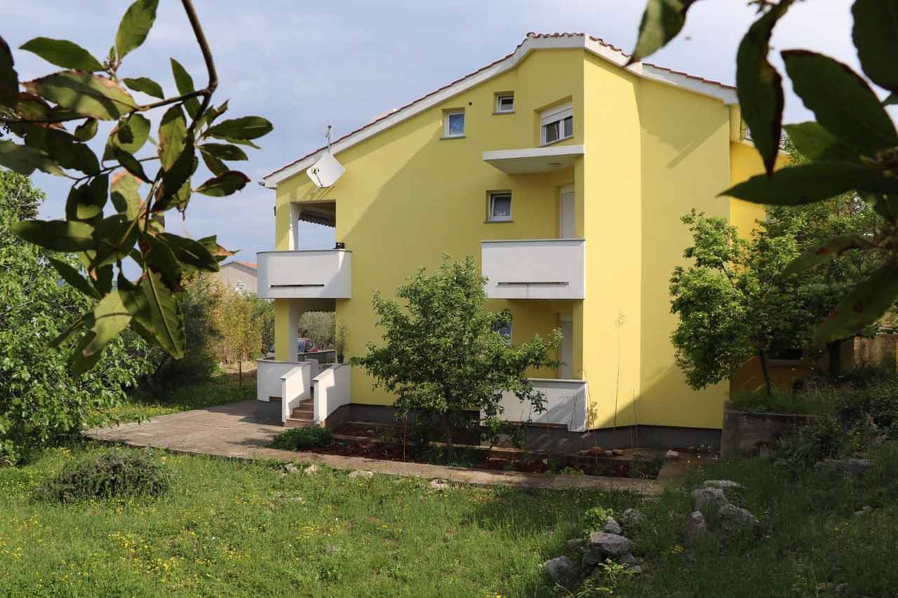 Ganze Ferienwohnung, Ferienwohnung mit Terrasse in Punat, Krk
