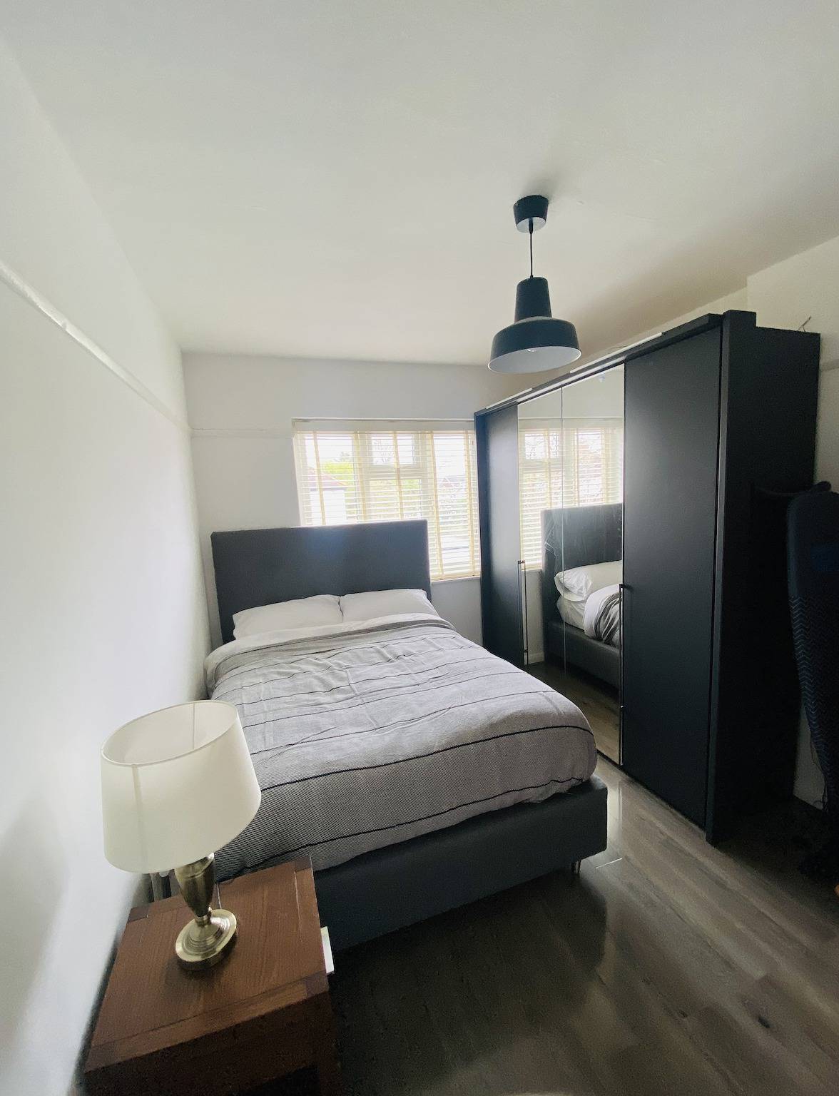 Inviting 4-Bed House in Leeds in Kingston an der Themse, Chessington World of Adventures