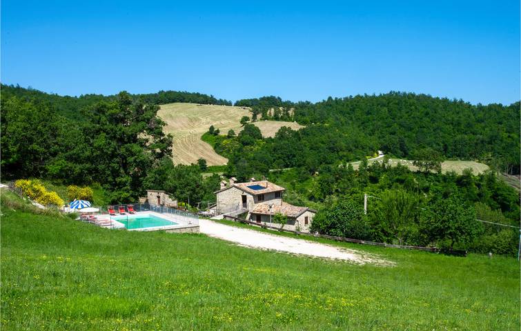 Ferienwohnung für 4 Personen, mit Pool und Terrasse, kinderfreundlich in Marche - 3
