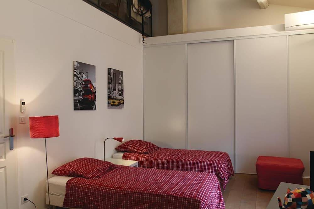 2 bedroom beautiful home in Bellegarde in Bellegarde, Nimes region