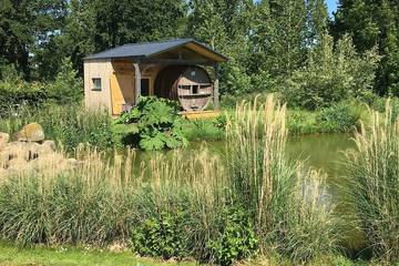 Gîte pour 3 personnes, avec jacuzzi à Baguer-Pican