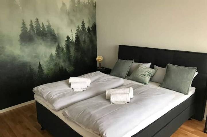 Ferienwohnung für 4 Personen, mit Balkon in Bergpark Wilhelmshöhe - 2