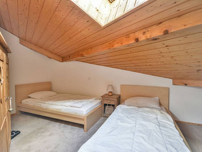 Ganze Wohnung, Gemütliche 6-Personen-Wohnung nahe Zentrum und Pisten – Süd-Balkon, Parkplatz, Skiraum in Morzine, Les Portes du Soleil