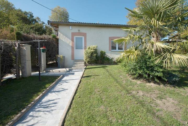 Location de vacances pour 3 personnes, avec vue et jardin, animaux acceptés dans Parc naturel régional des Ardennes - 2