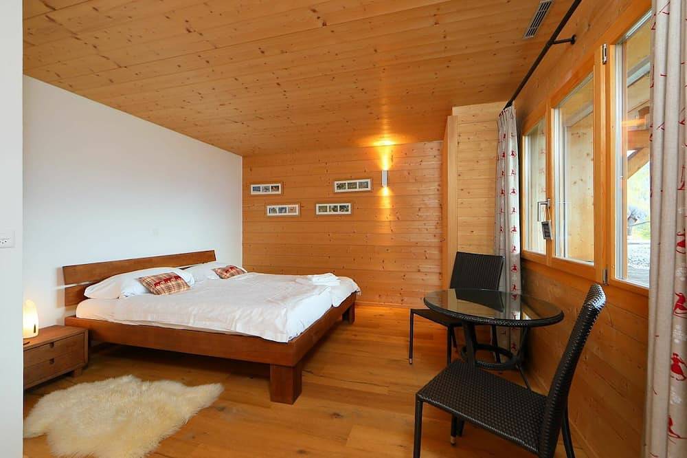 Merveilleuse maison de vacances privée avec bain à remous, Wifi, Tv, terrasse et animaux admis in Chesières, Ollon (Villars-sur-Ollon)