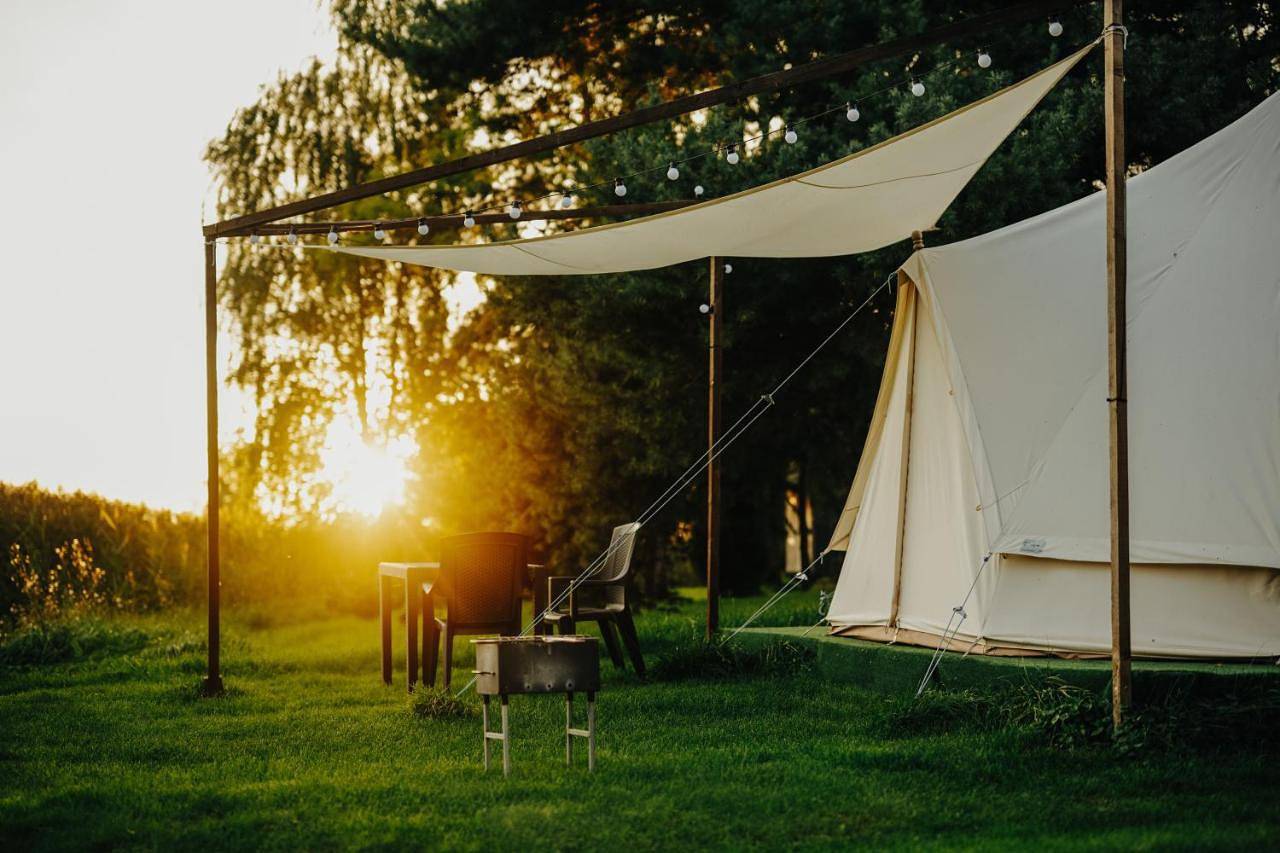 Lakeside camping in Okręg uciański