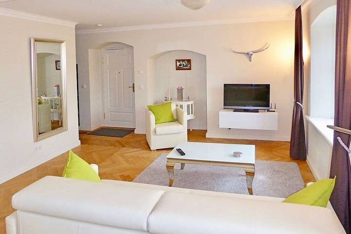 Ferienwohnung für 4 Personen, mit Terrasse und Garten sowie Sauna - 1