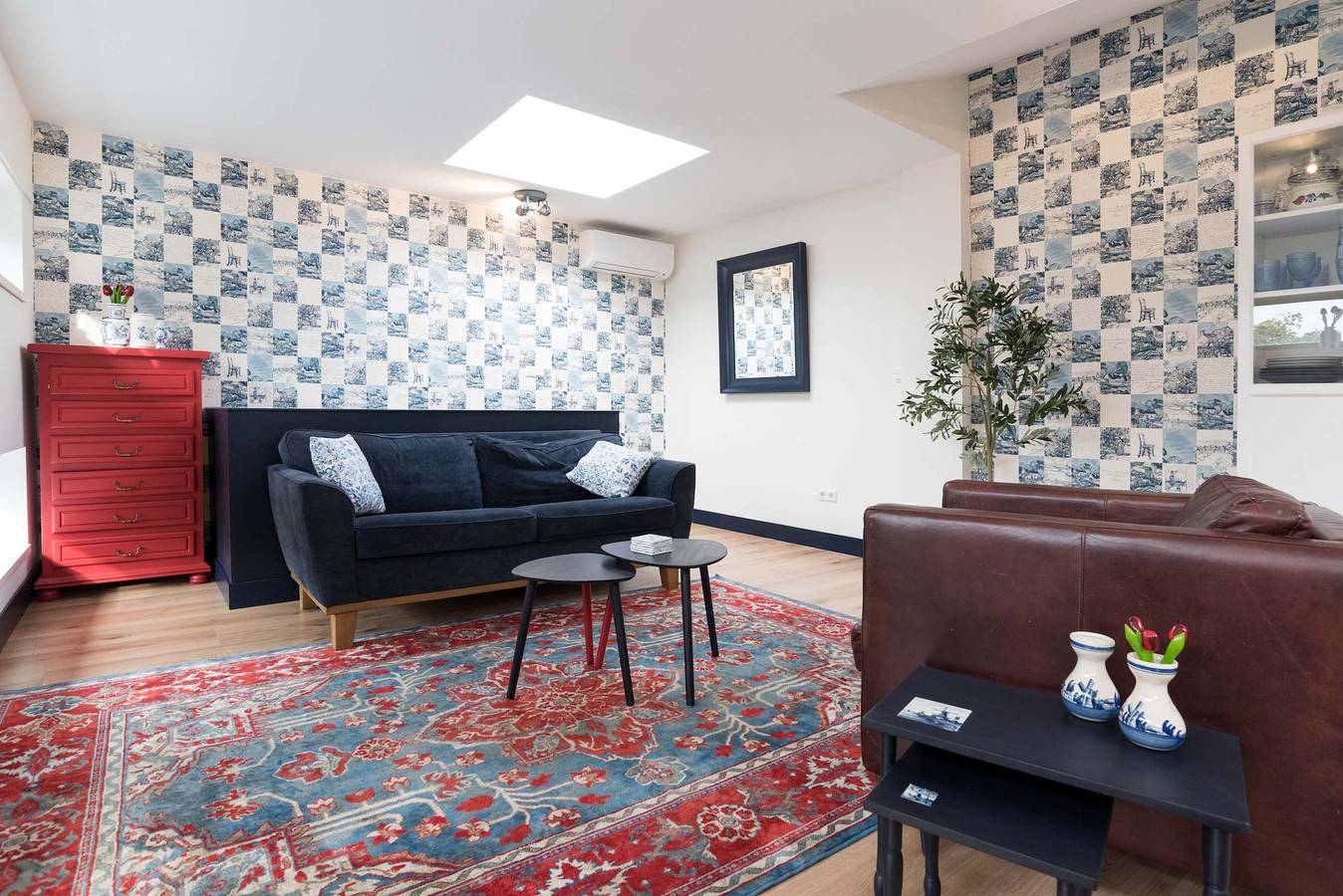 Entire apartment, Pakhuis Achter close to Amsterdam & Zaanse Schans in Wormerveer, Dutch Coast