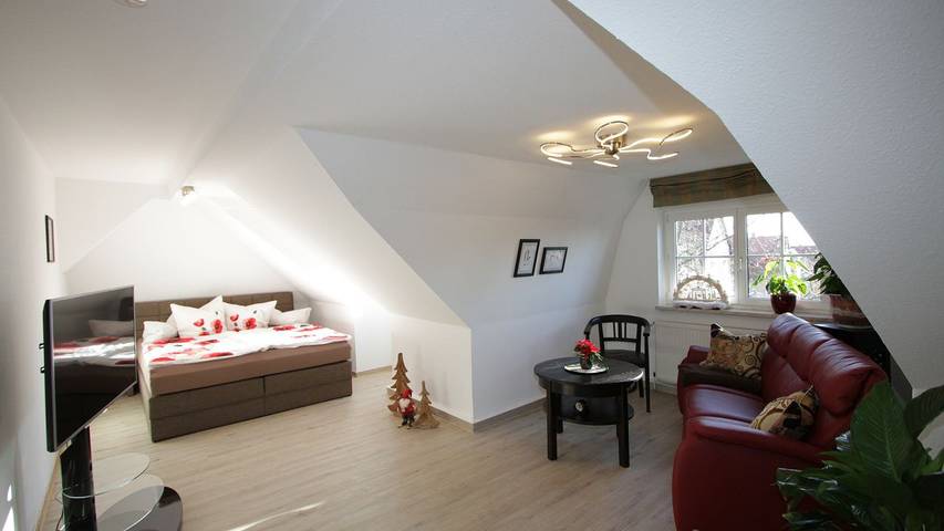 Ferienwohnung für 9 Personen, mit Ausblick und Garten in Nordhausen