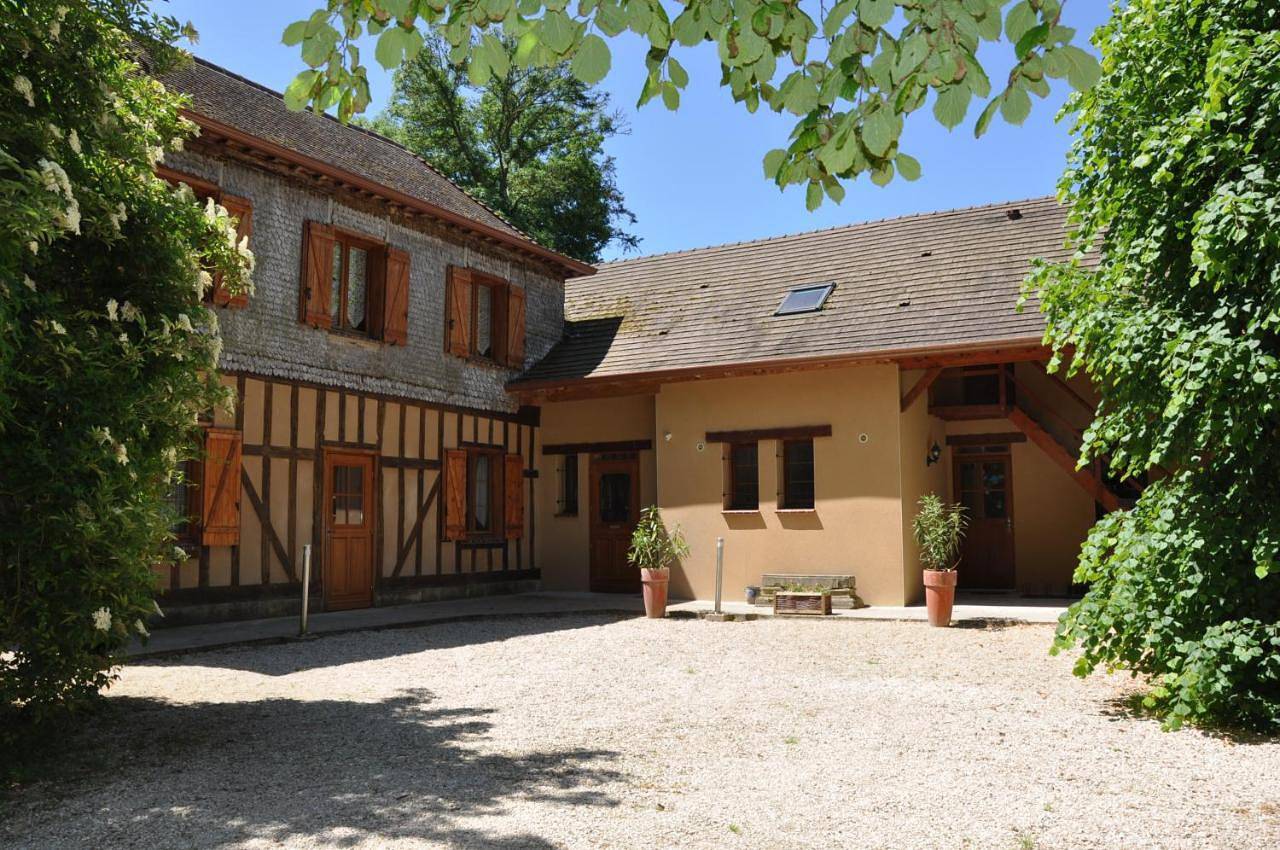 Double Room with Shared Bathroom in Outines, Lac du Der-Chantecoq