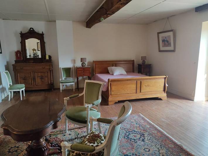 Location de vacances pour 6 personnes, avec Balcon ainsi que Terrasse et Vue à Peyrouse - 2