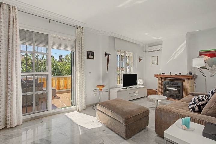 Casa Buganvilla a Vélez con vista mare, Wi-Fi e aria condizionata in Caleta de Velez, Vélez-Málaga