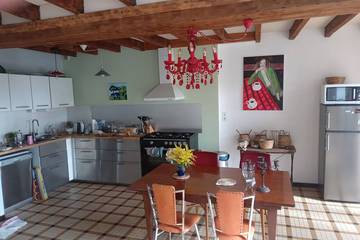 Gîte pour 6 personnes, avec jardin et terrasse à Glénac