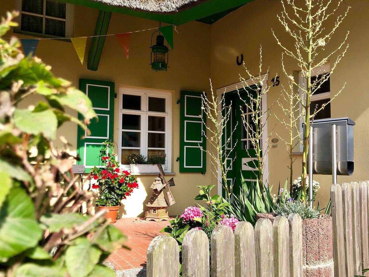 Ganze Ferienwohnung, Im Reetdachhaus in Wustrow, Fischland