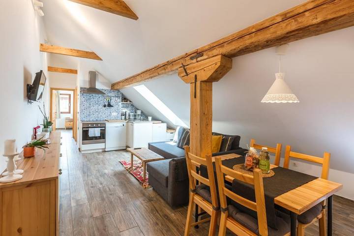 Ferienwohnung für 6 Personen, mit Ausblick und Kinderpool sowie Garten, kinderfreundlich - 1