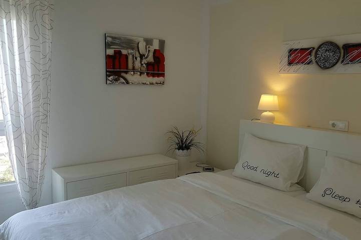 Ganze Wohnung, !Top Lage! Modernes Apartment Am Strand Mit Wunderschönem Meerblick! in Torrox Costa, Torrox
