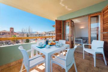 Apartment in Playa del Port de Pollença, Pollença für 4 