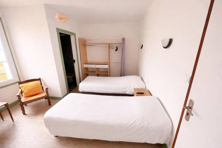 Hôtel pour 2 personnes, animaux acceptés à La Chaise-Dieu - 4