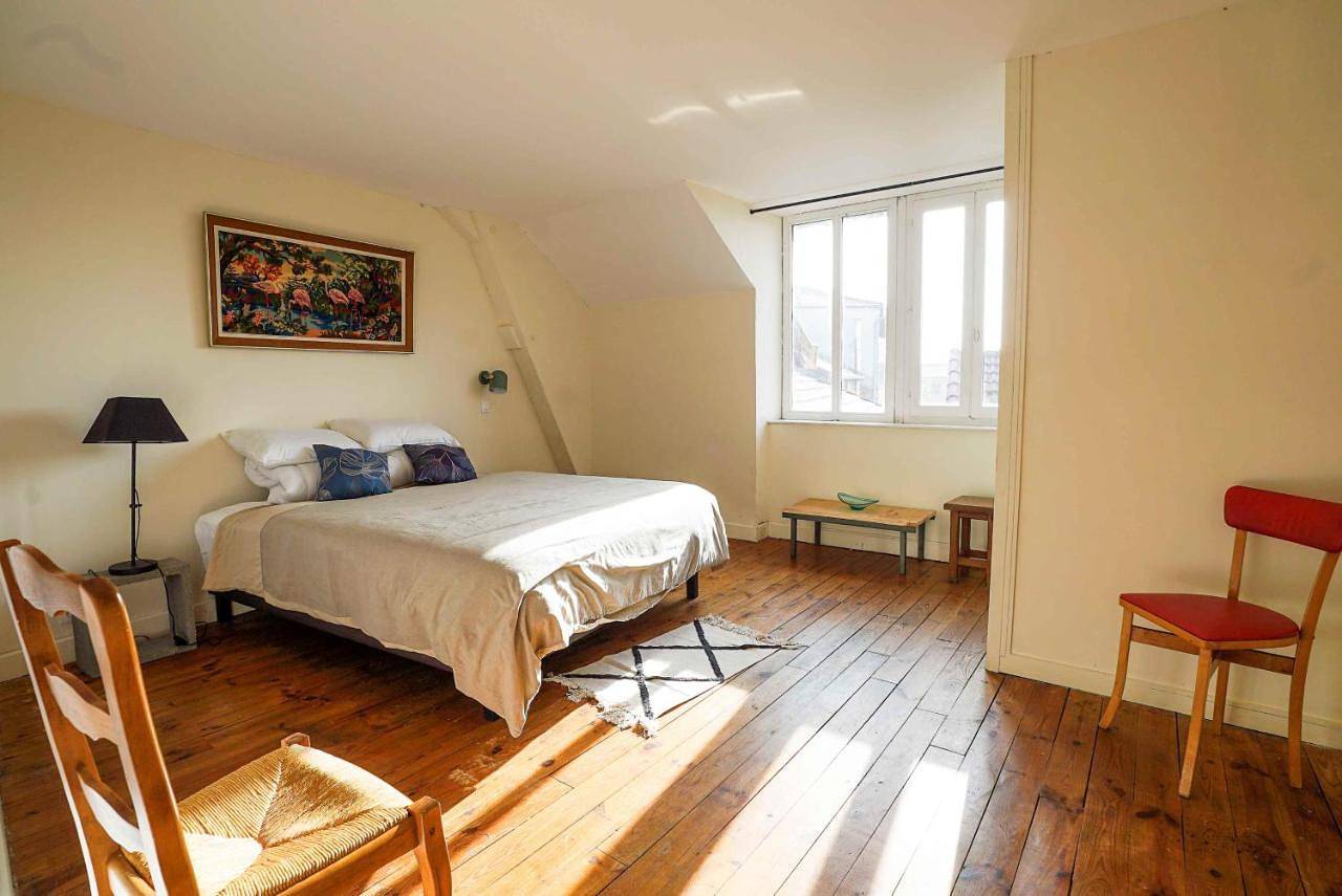 Appartement de vacances entier, Double Room in Saint-Jodard, Région de Roanne