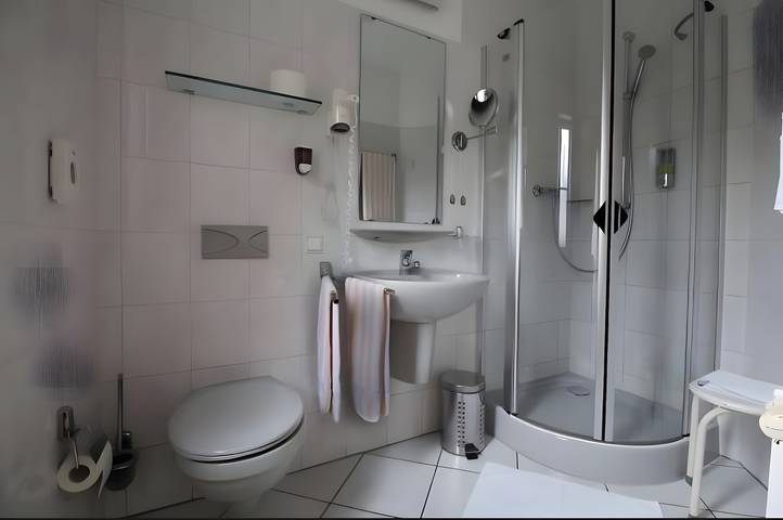 Gîte pour 2 personnes, avec balcon et jardin à Hornberg - 2