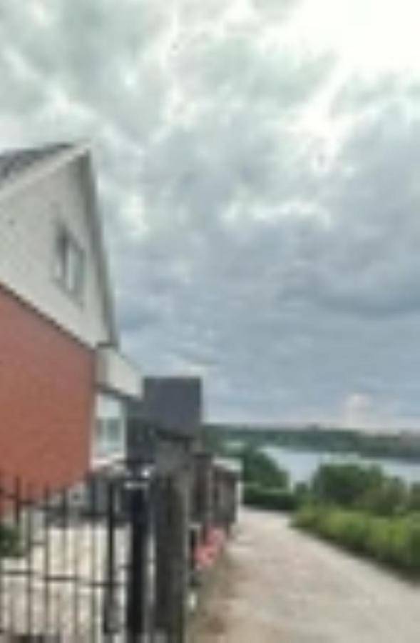 Ferienwohnung für 2 Personen, mit Terrasse und Seeblick sowie Ausblick in Växjö