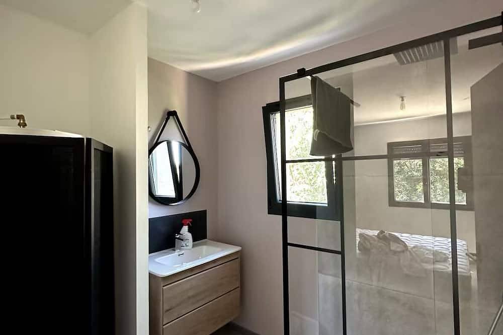 Villa with pool in Les Arcs-sur-Argens, Draguignan en omgeving