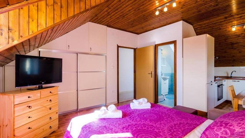 Ferienwohnung für 3 Personen, mit Terrasse in Grad Dubrovnik - 2