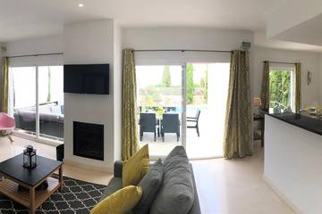 Villa for 8 People in Cala d'Or, Santanyí, Photo 2