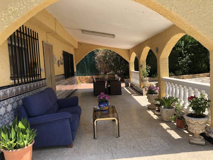 Chalet para 8 personas, con terraza y piscina en Comunidad Valenciana - 3