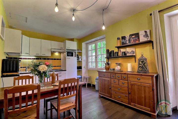 Gîte pour 4 personnes, avec Terrasse ainsi que Jardin et Vue à La Chapelle-Chaussée - 3