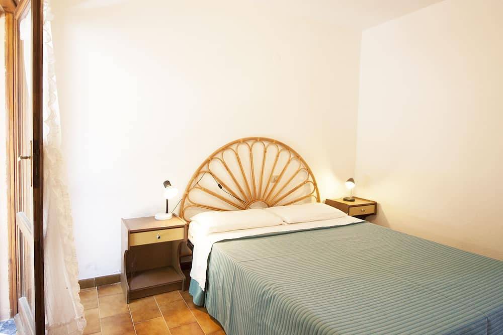 Villa Luisella 200 Meter vom Meer entfernt, reservierter Parkplatz mit Garten in Solanas, Comune di Sinnai