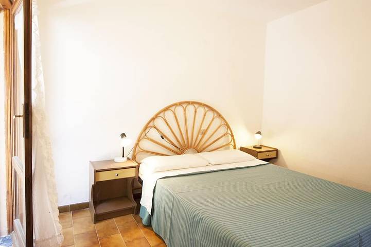 Villa pour 7 personnes, avec jardin ainsi que balcon et jacuzzi à Solanas - 3
