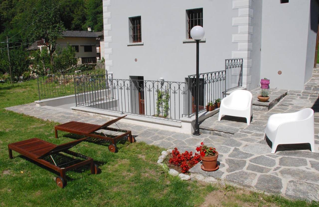 Ca' del Borgo in Cadarese, Premia