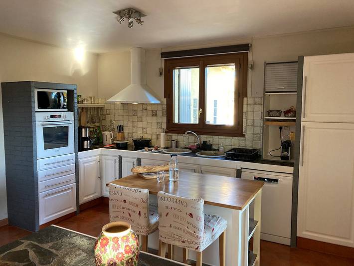 Gîte pour 12 personnes, avec piscine ainsi que balcon et jardin à Saint-Julien-de-Cassagnas - 4