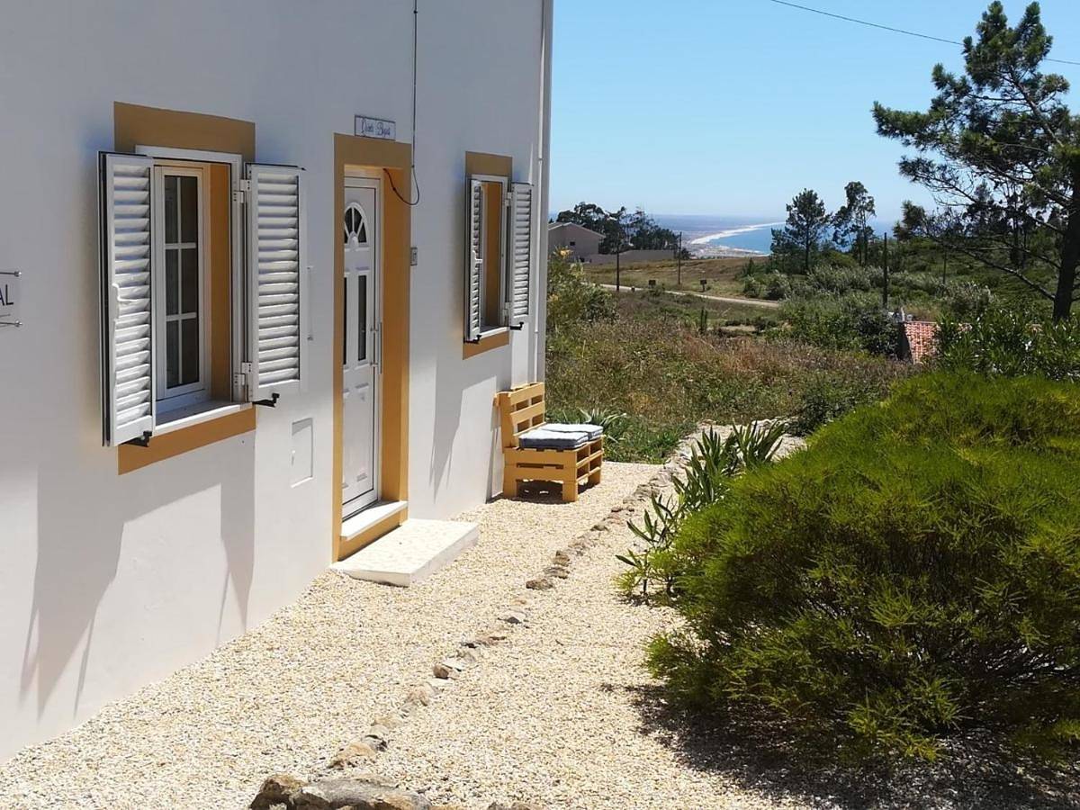 Double Room with Private External Bathroom in Quiaios, Distrito de Coimbra