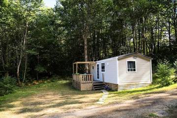 Camping pour 6 Personnes dans Saint-Sulpice-de-Mareuil, Périgord Vert, Photo 2