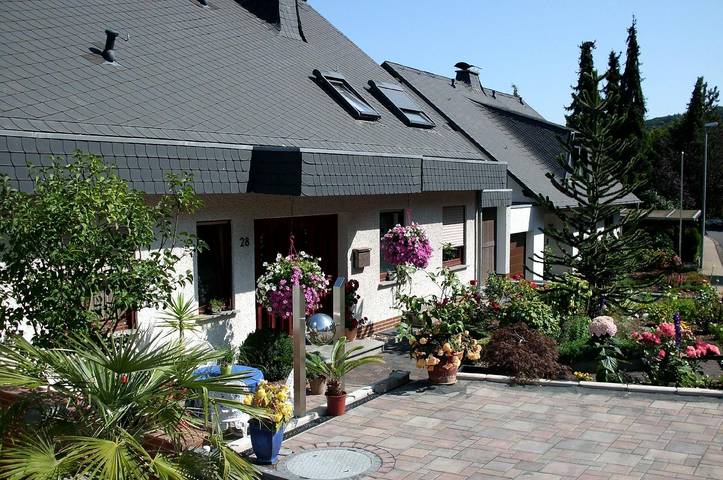 Ferienwohnung für 4 Personen, mit Balkon und Garten, kinderfreundlich in Mosel-Saar - 2