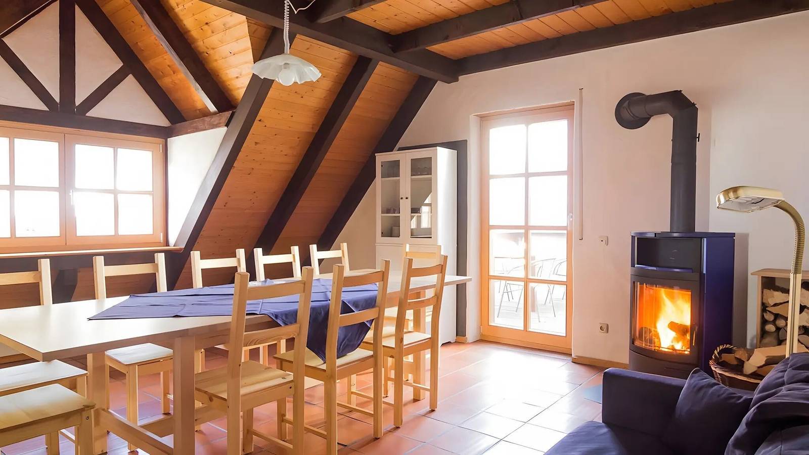 Ganze Wohnung, Apartment 'Ferienhof Hohe' mit Gemeinschaftspool, Garten und Wlan in Hiltpoltstein, Frankenalb